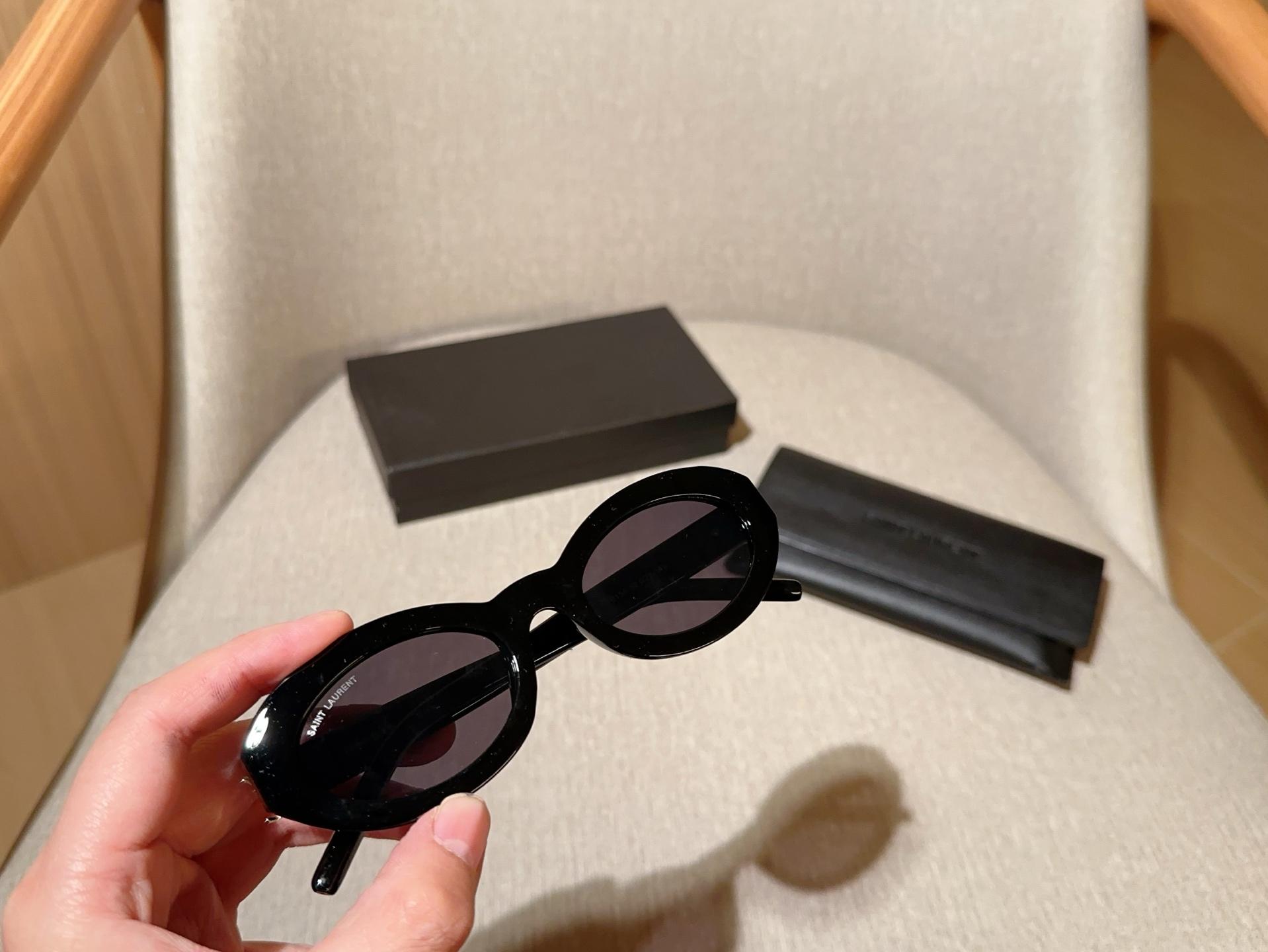 b4faa1edf717ea78e756a575cb9c1d65.jpg