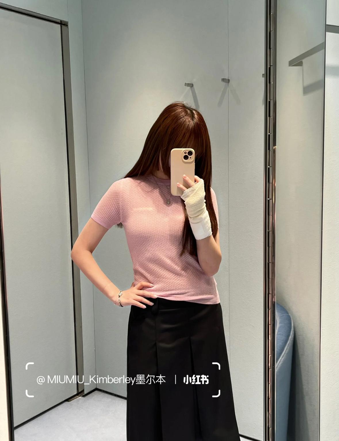 d6358e20fdf0d56bd5eed45d99154db3.jpg