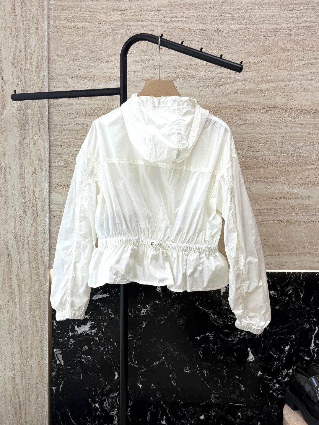 d8ae78cb53423698ab612f200ba759bc.jpg