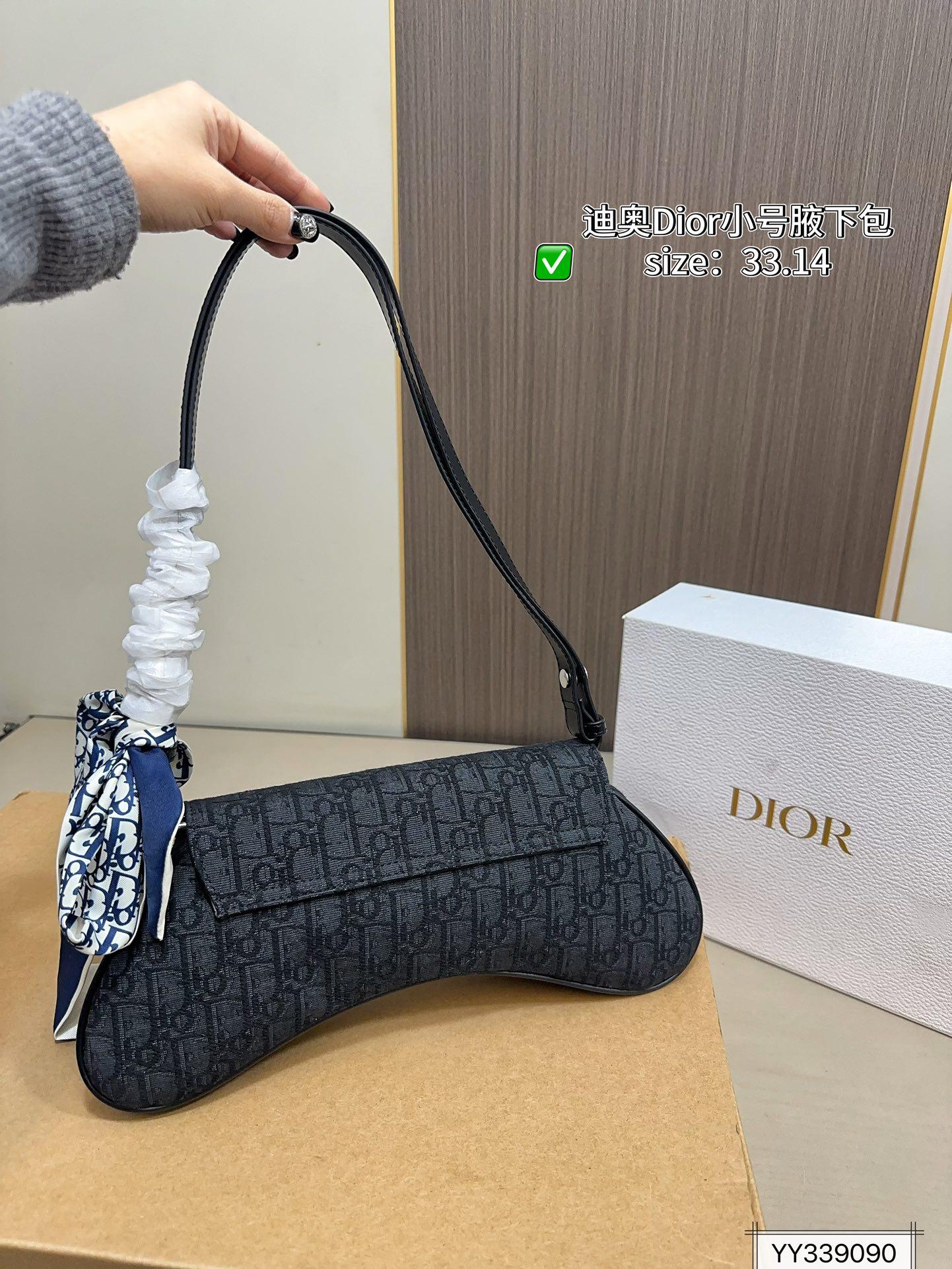 fc62ff1a803da8a89b5dffc6d2c8a4c6.jpg