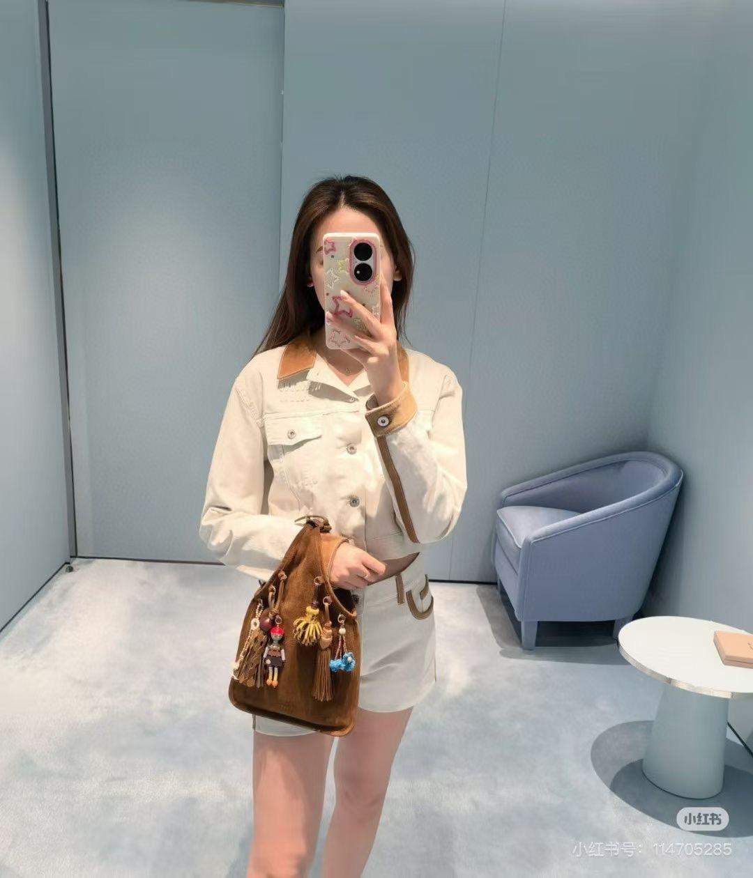 4c9c7576827a4adc41d4348da8c206bc.jpg