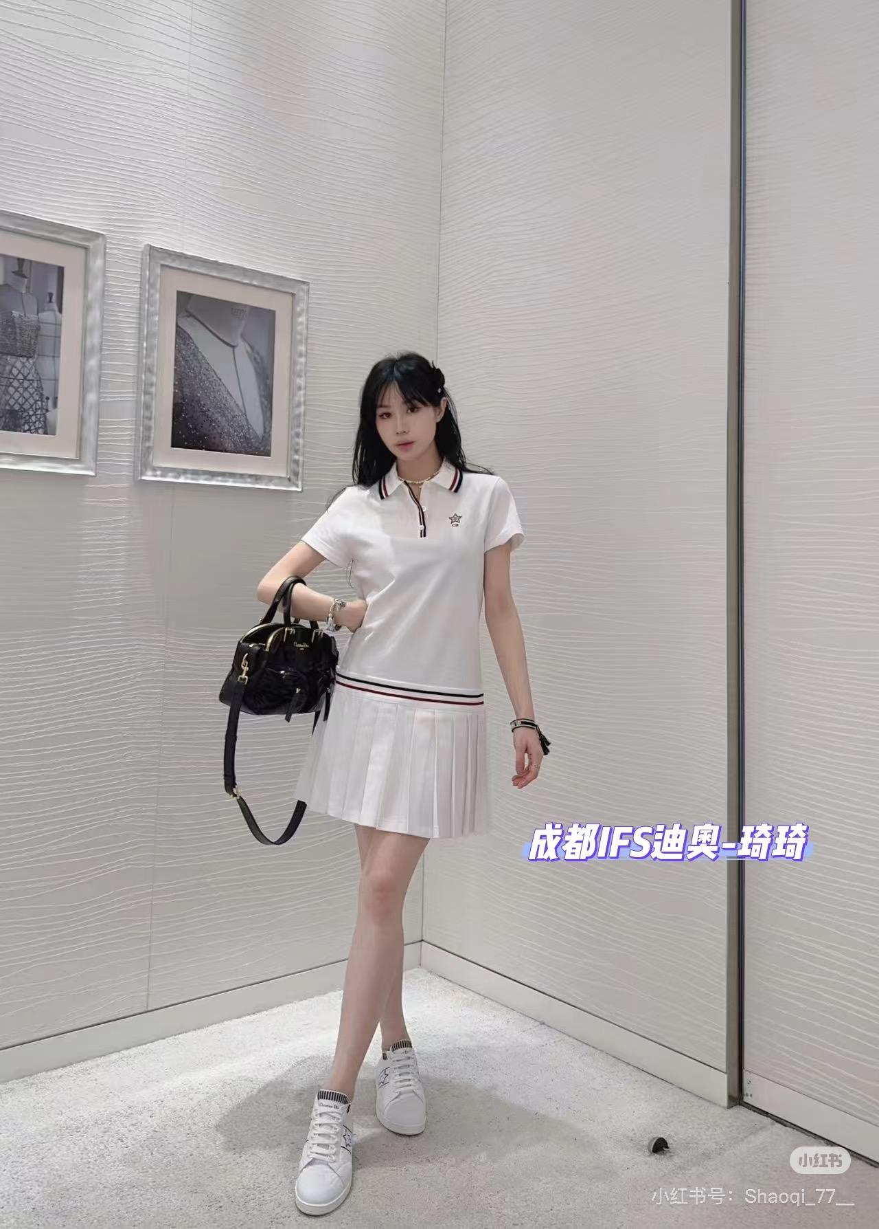 6c04cfb36439832d9b1aa1a7a1aa949e.jpg