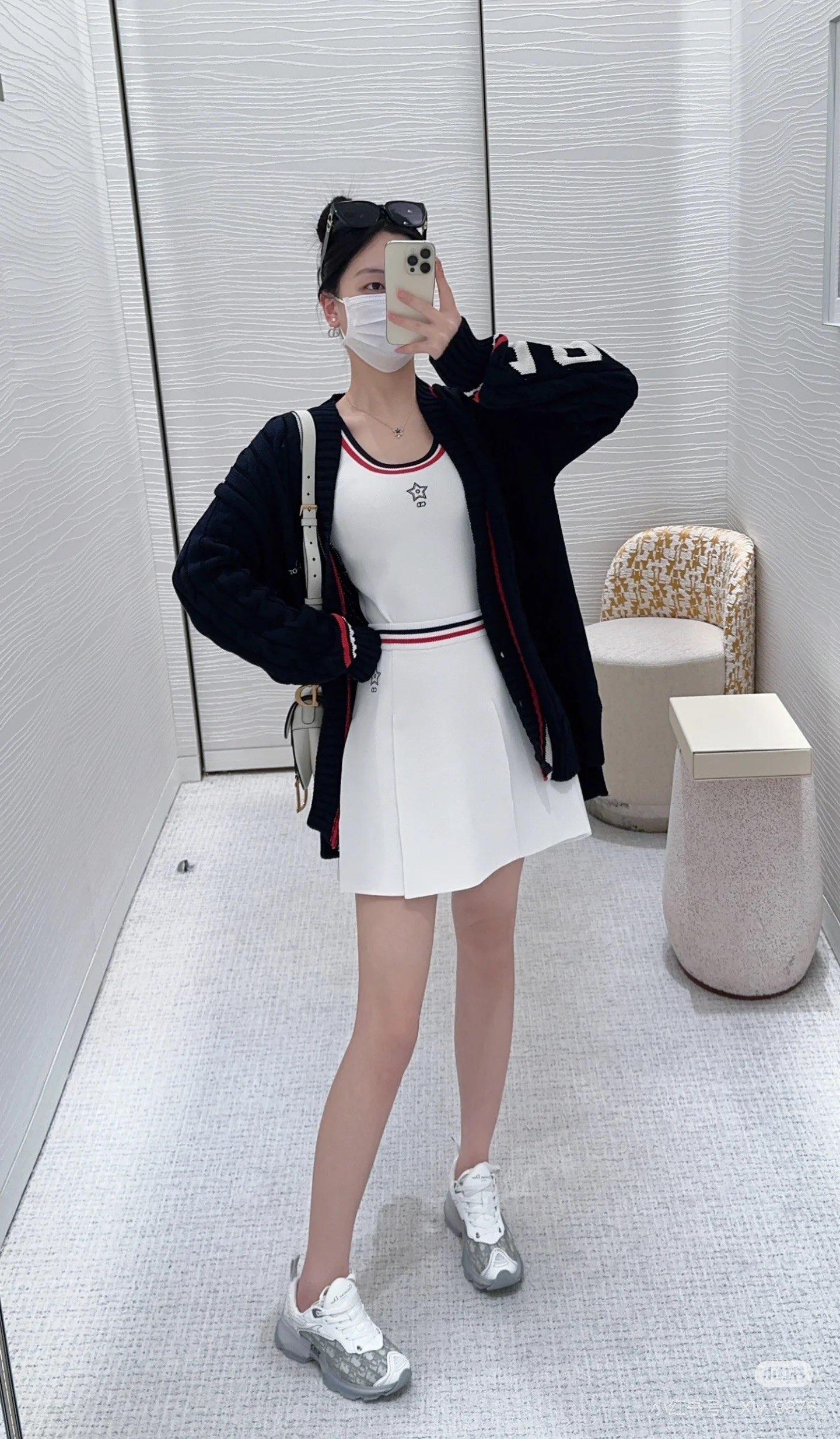 7c82ef63ad8f5b4d1d17d2c22ffcd60d.jpg