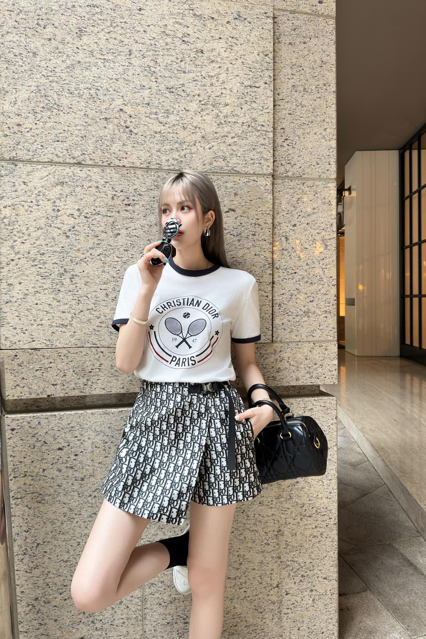 800f12052f7a32b2955d08c9cd162d61.jpg