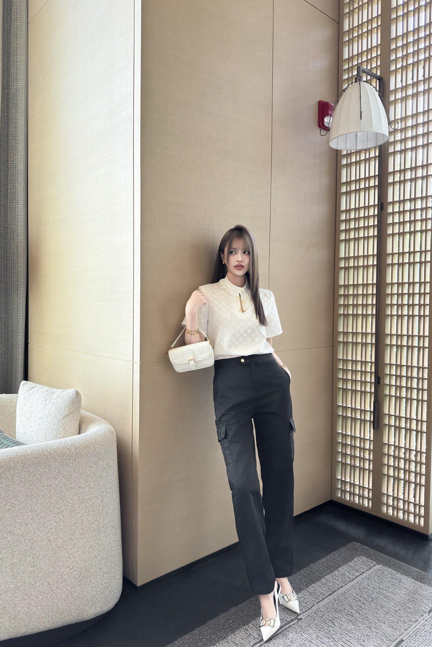 c05ae65deb3c5c85ede238dabdb556f5.jpg