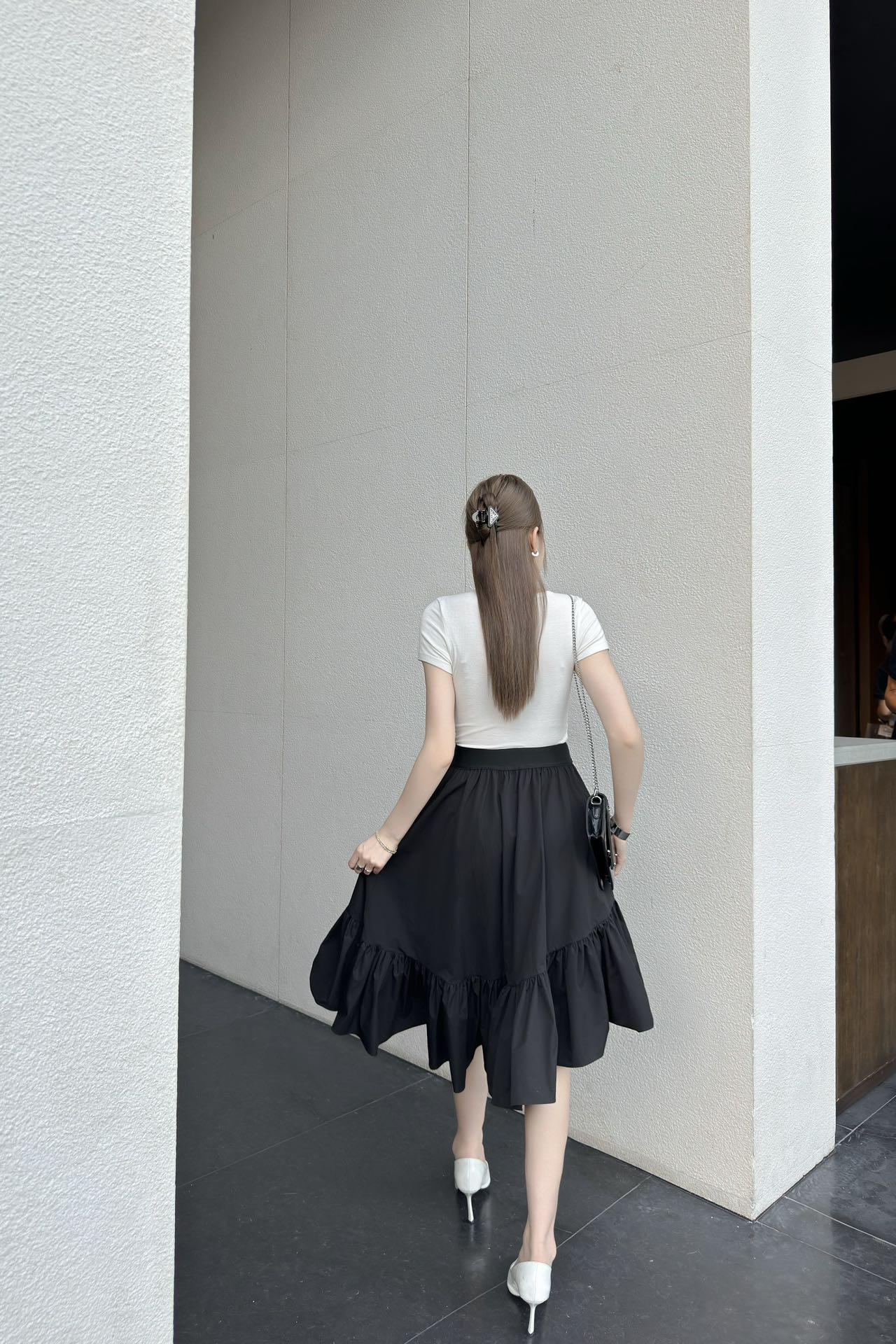 d2e880cc368393a923a469e437364690.jpg