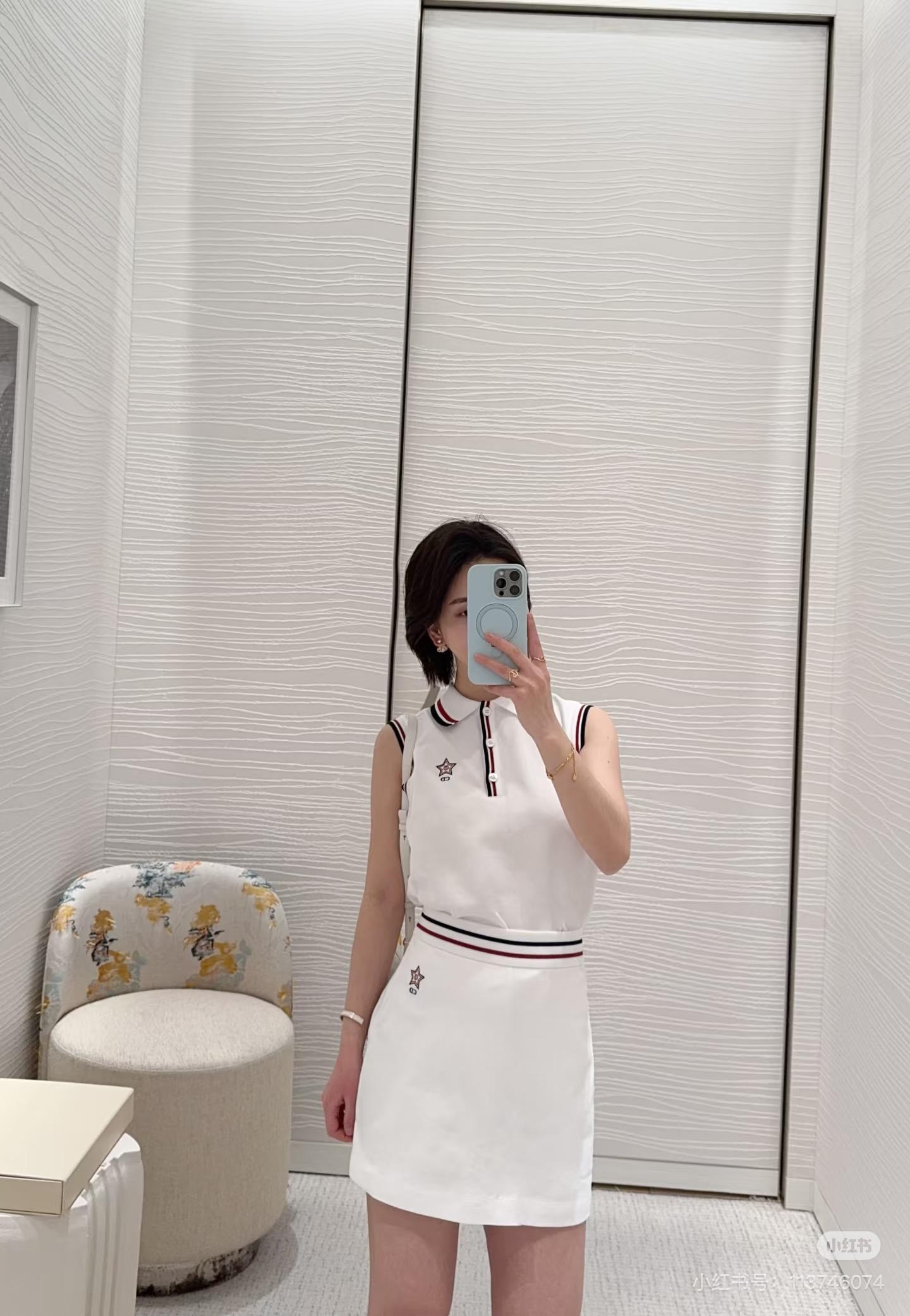 d7ffe9953b18be5af209b09b3a1ef75a.jpg