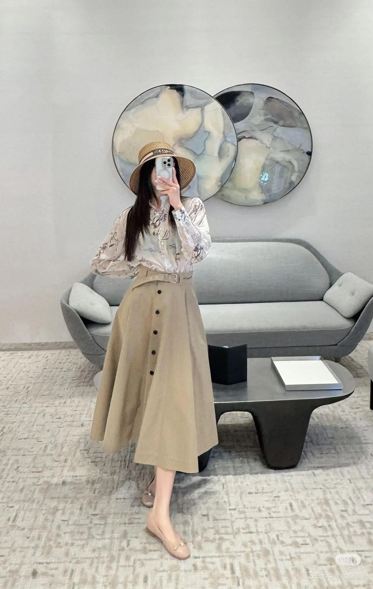 dc1a03ff561449dea349d5fc1735cd70.jpg