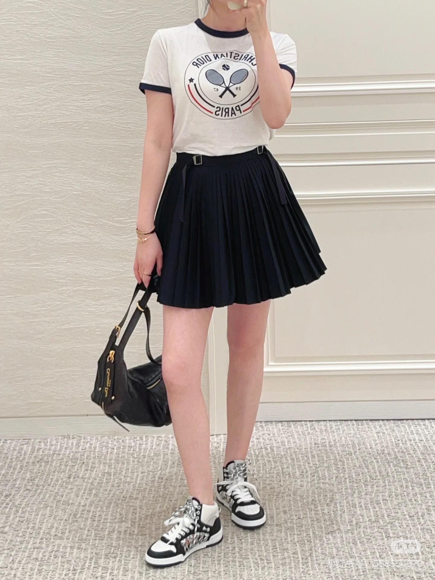 ef40cbaeba699d2024810db66aa17e97.jpg