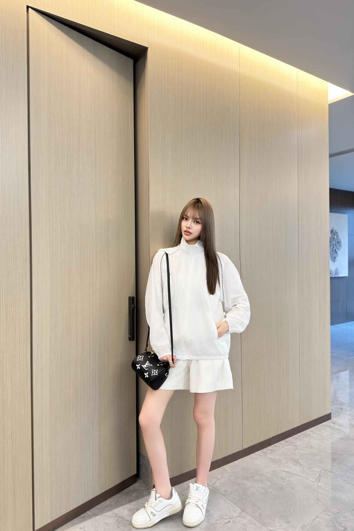 f565f8f457a218bd7a3f67b9e484a8a9.jpg