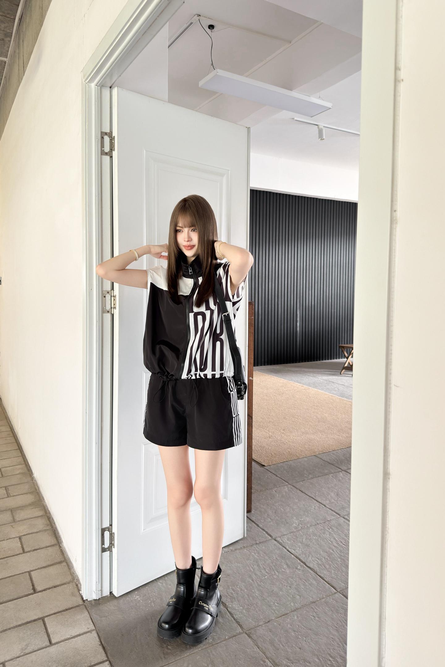 03f1a98110bae3c10ff65468f3883daf.jpg