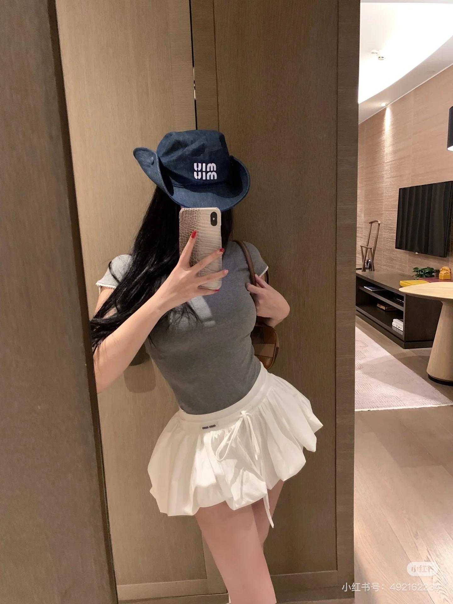 16f8a41859321b966899646c8437d38c.jpg