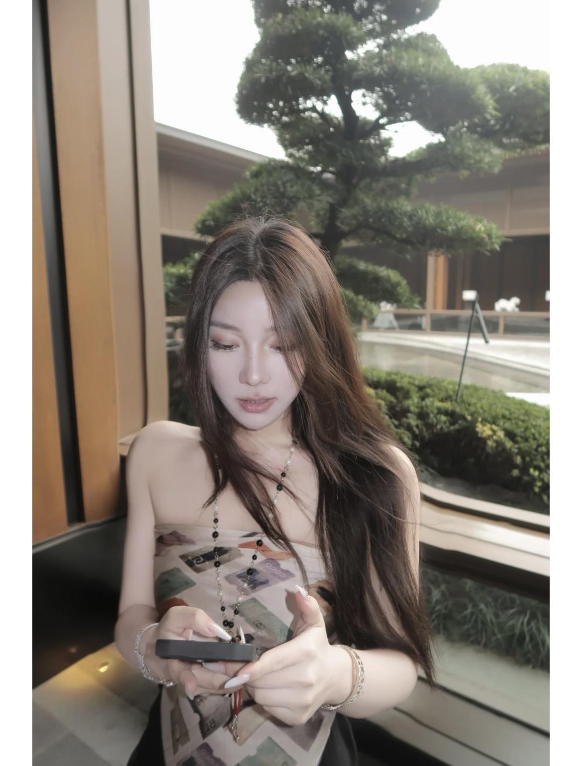 180c1c3576ff7fff2d5a6c27c452264a.jpg