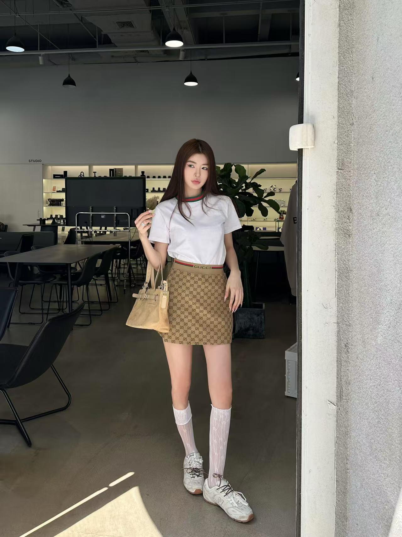 4d15b749f182593164d0e567c7e68a2a.jpg