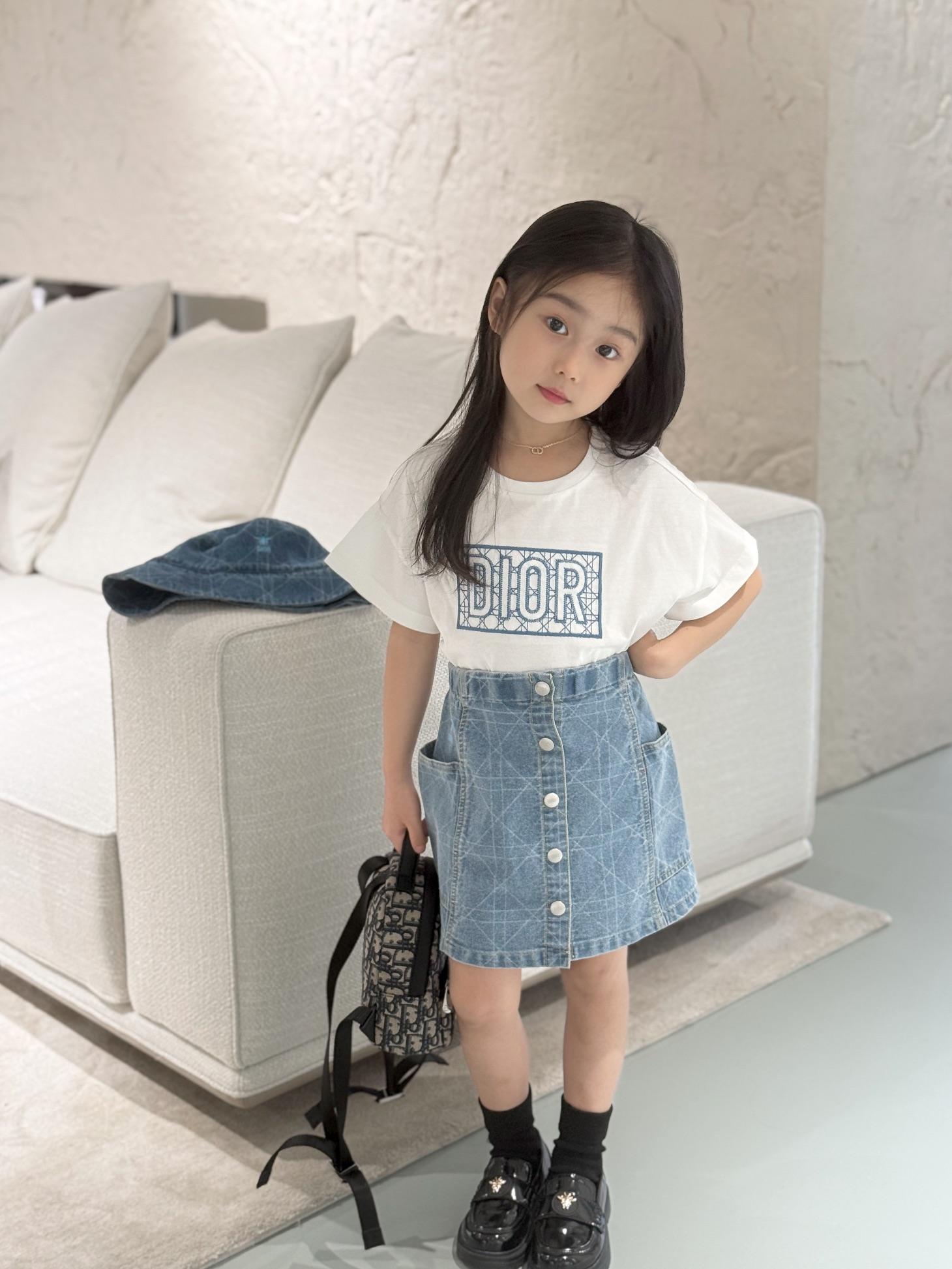 50beb3d0118493c6b6152bb1a5c1b558.jpg