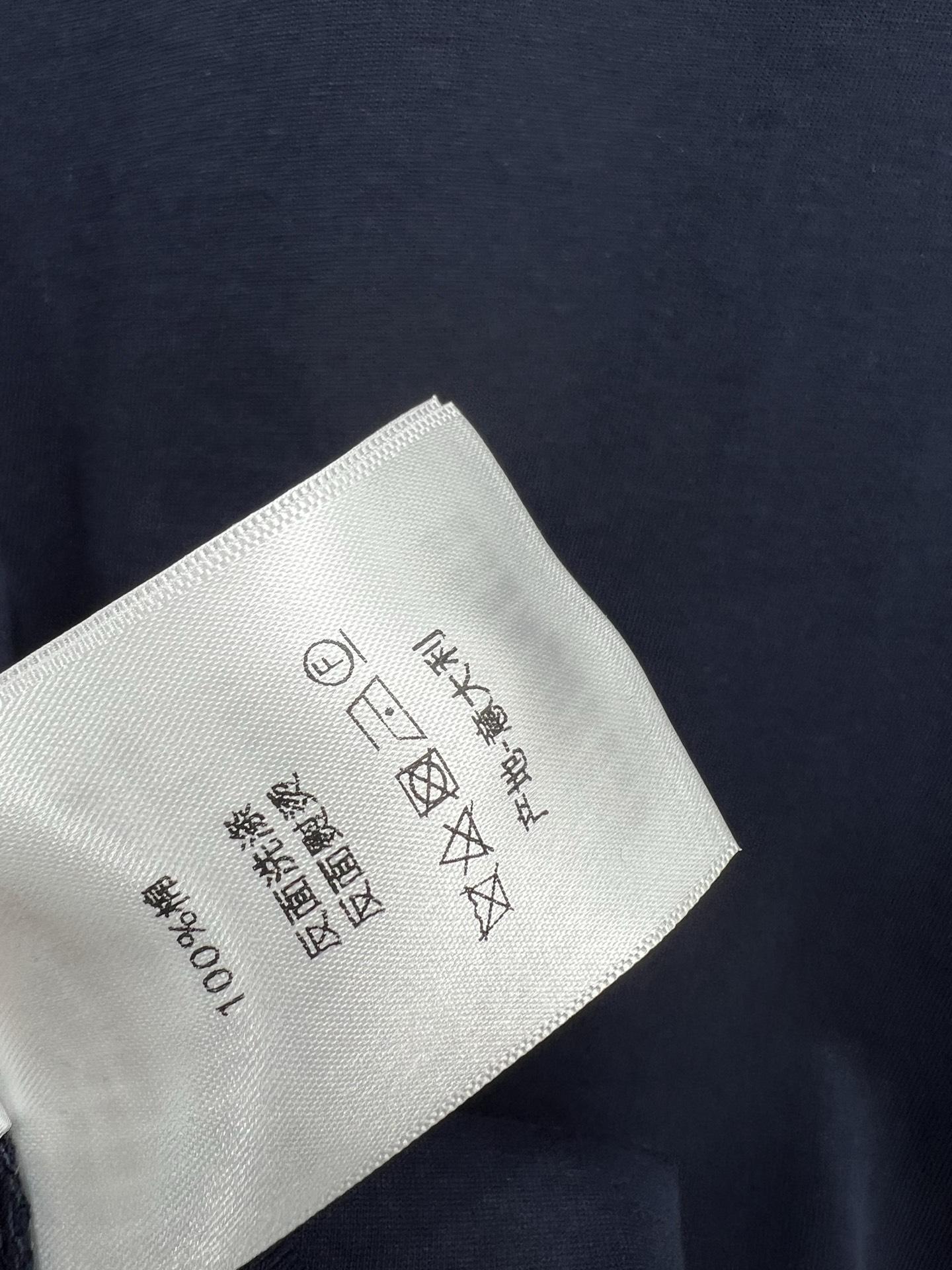 550bde4c878e44c5c6de29948c090bcf.jpg