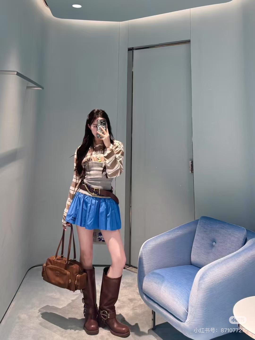 688380942f2b5a9a86719c59f40f81b8.jpg