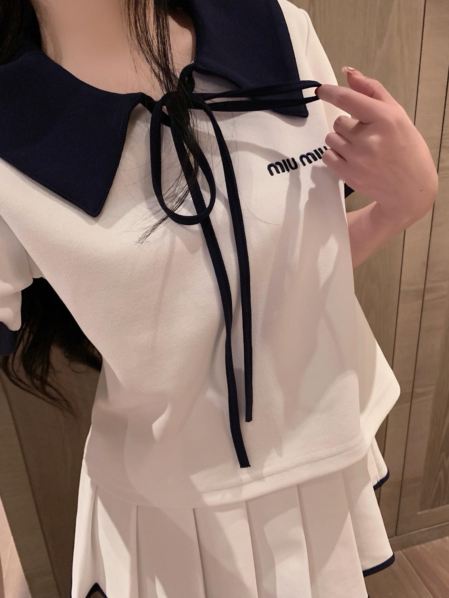 8e7f344c2a838c088f05bc673680fe5e.jpg