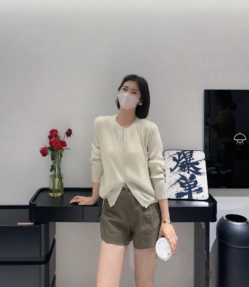 96cced7ae0c1061c4ff248c98f801a0f.jpg