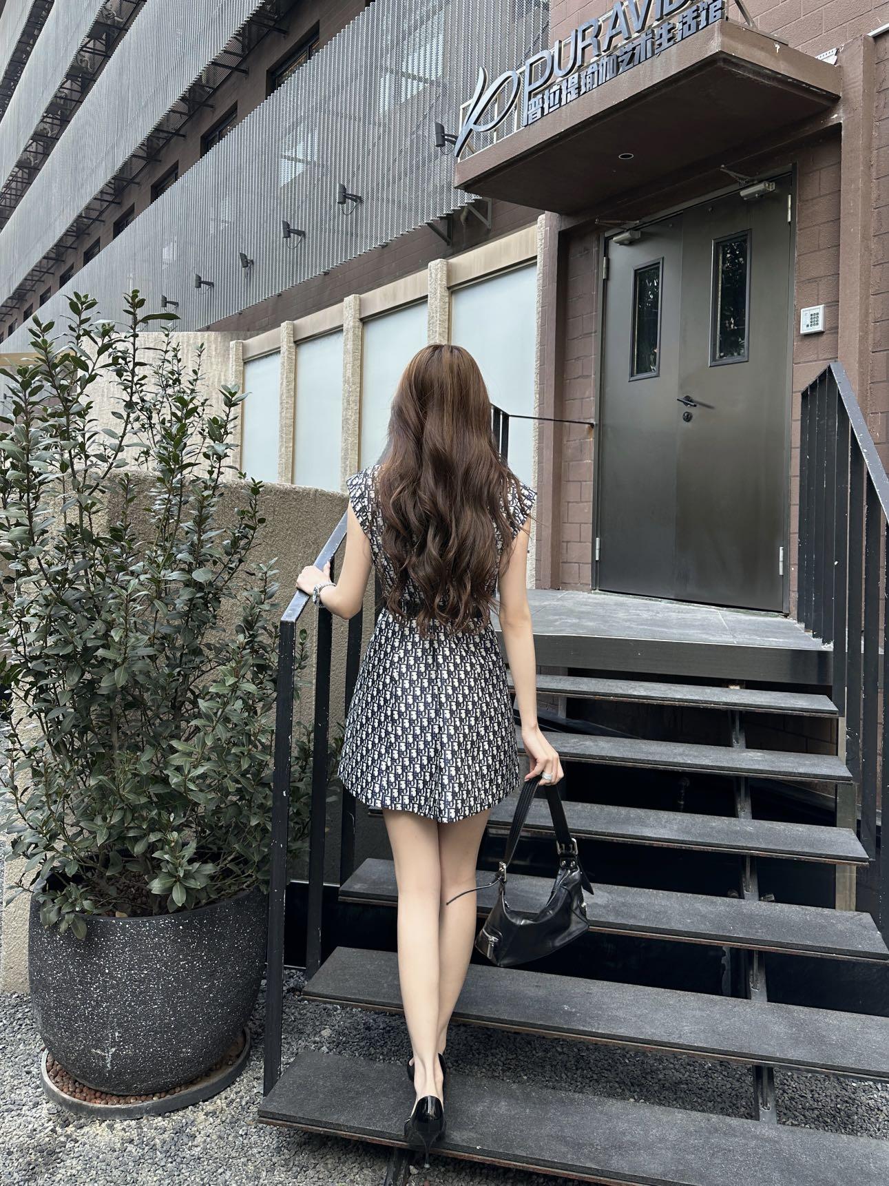 972728cb5d1cbc993be8845a367bdc6e.jpg