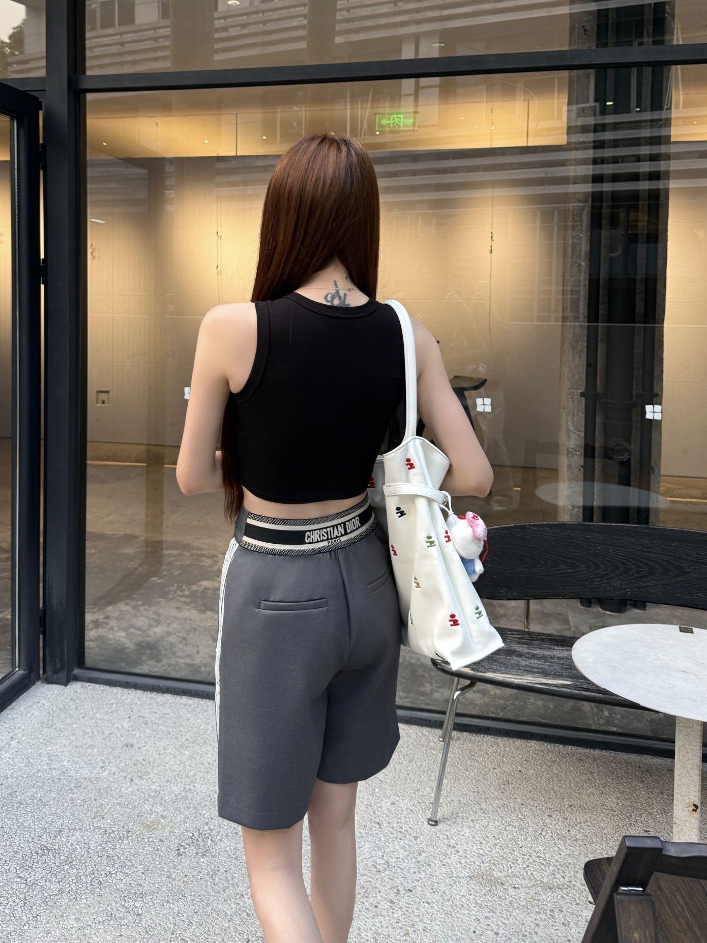 9cbed9afd3b0244c647b379edd94eb17.jpg