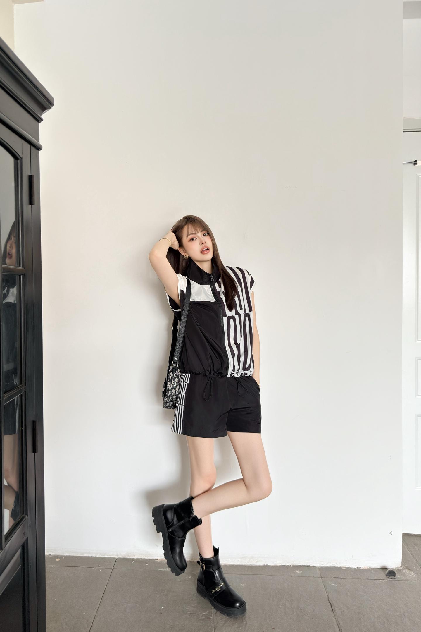 a81ee91d09ff3c8e74d1eb48ebad8a24.jpg