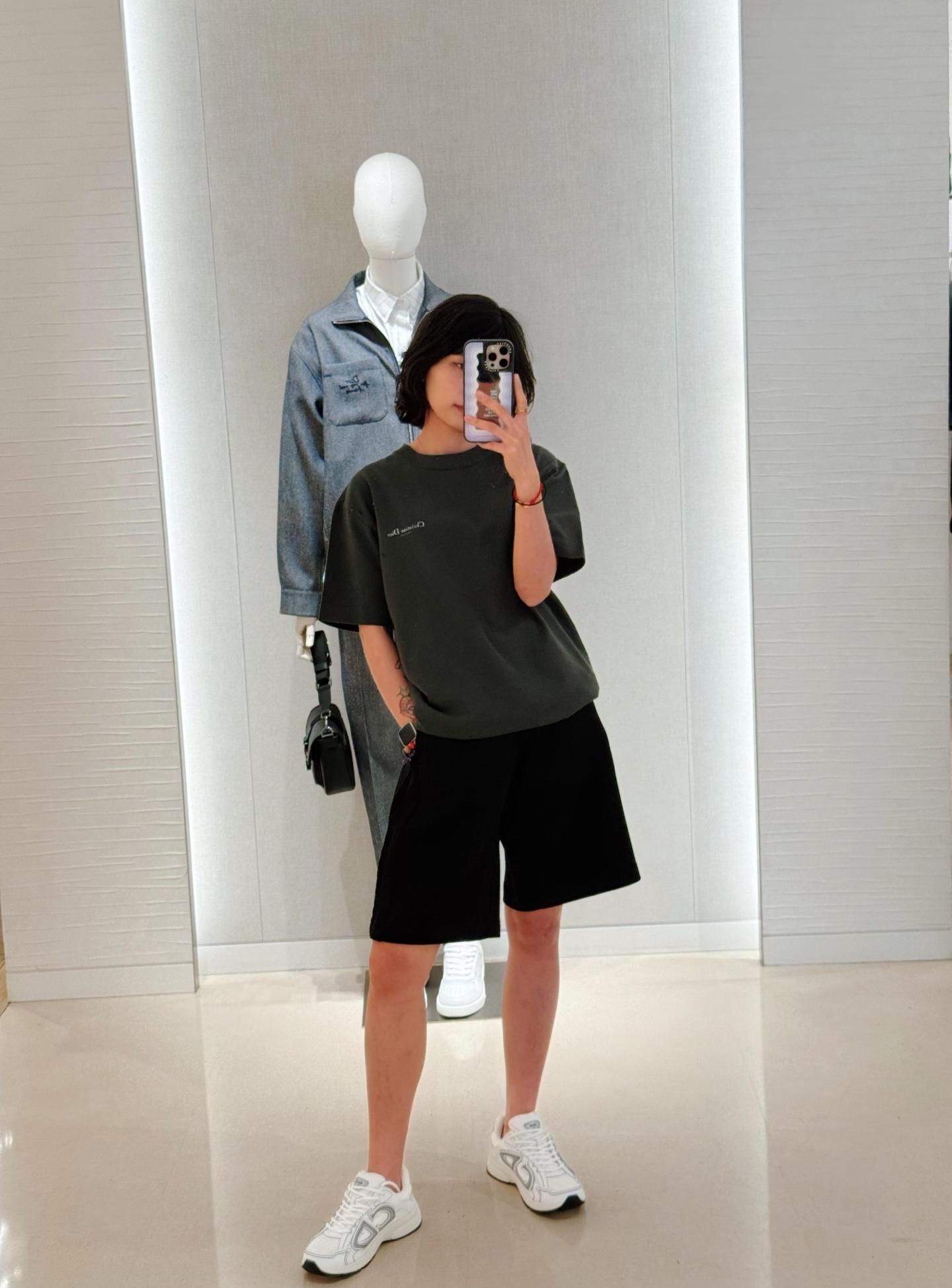 bd17a68a4760facb55dcca5b0fa78beb.jpg