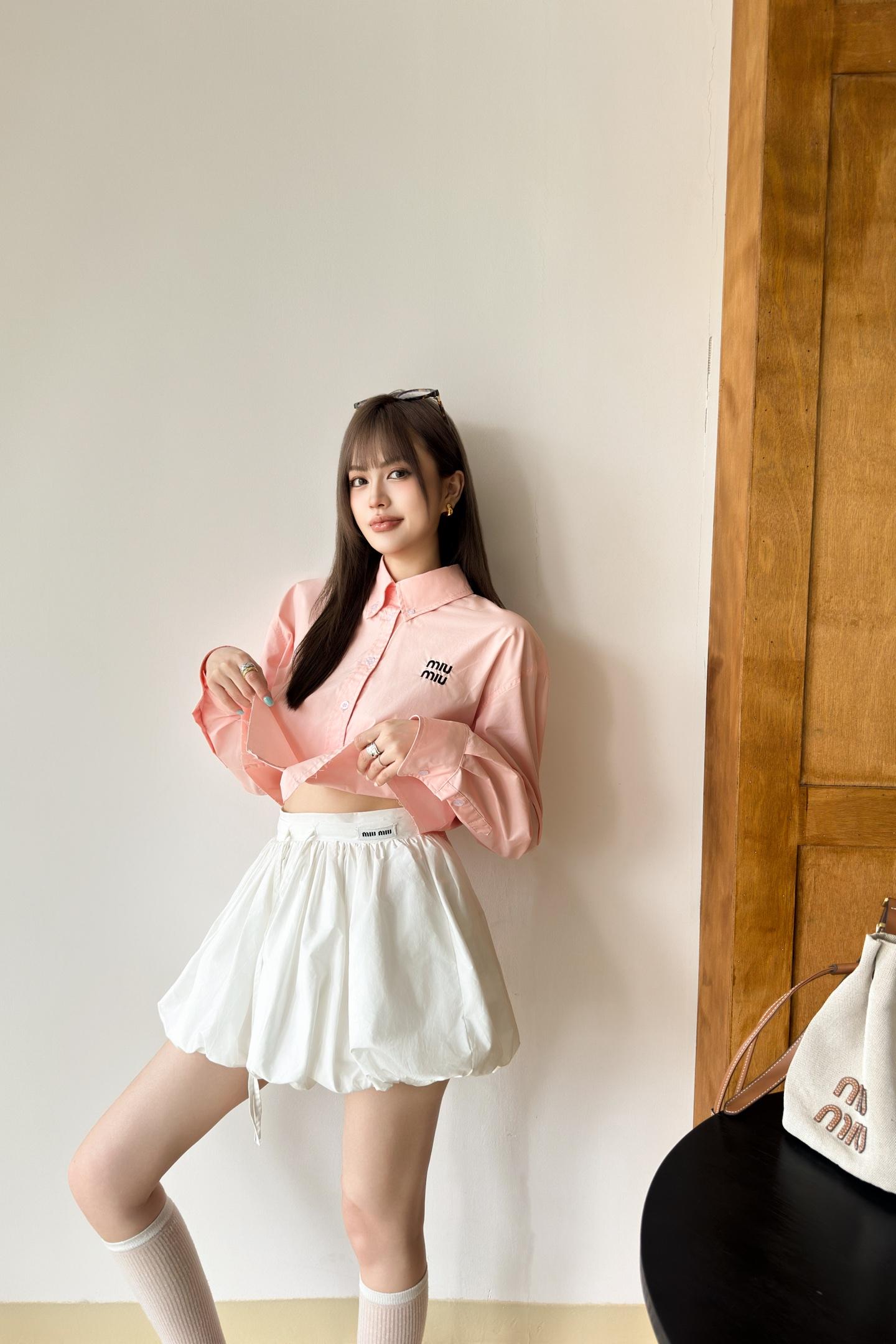 d4b81482ad350103035bb3dd1205a844.jpg