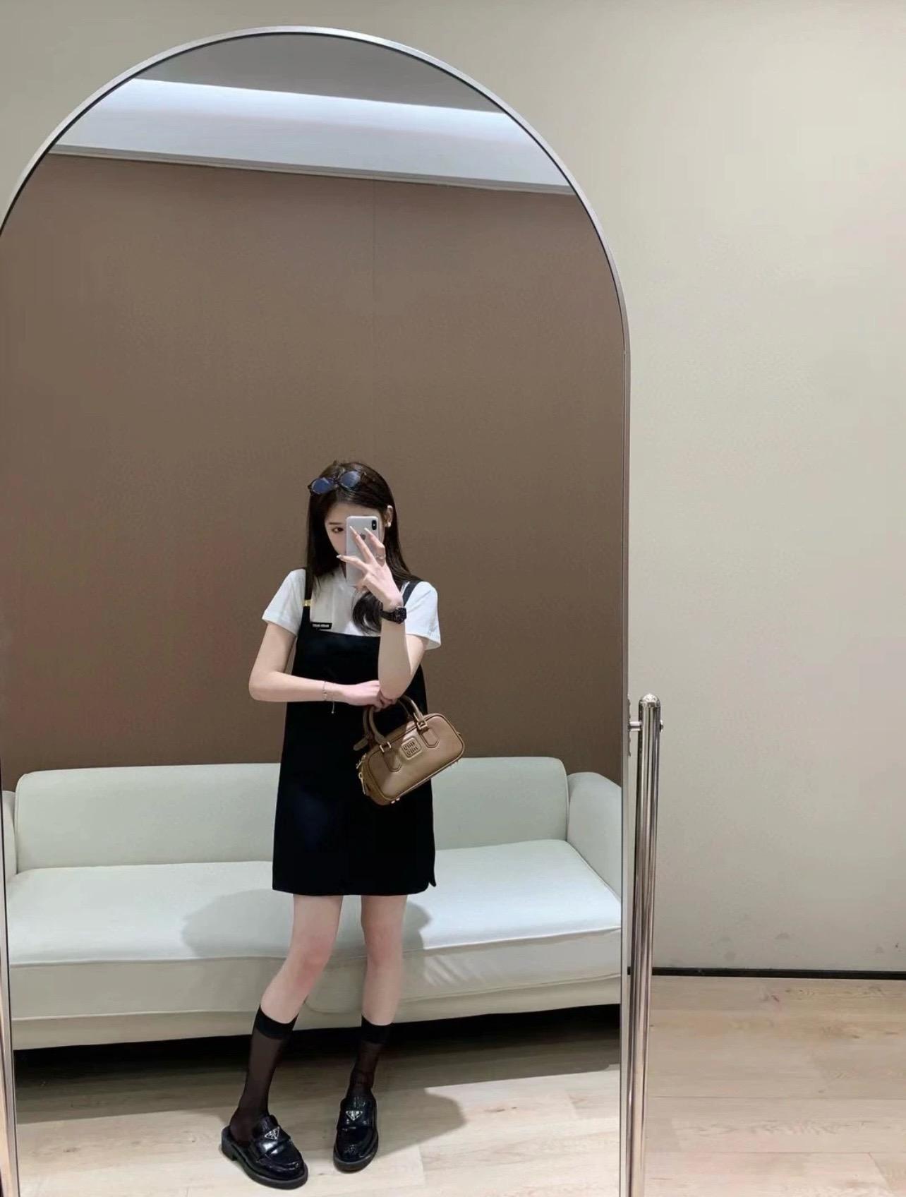 e0a71a886f475709d4404313726ba9ad.jpg