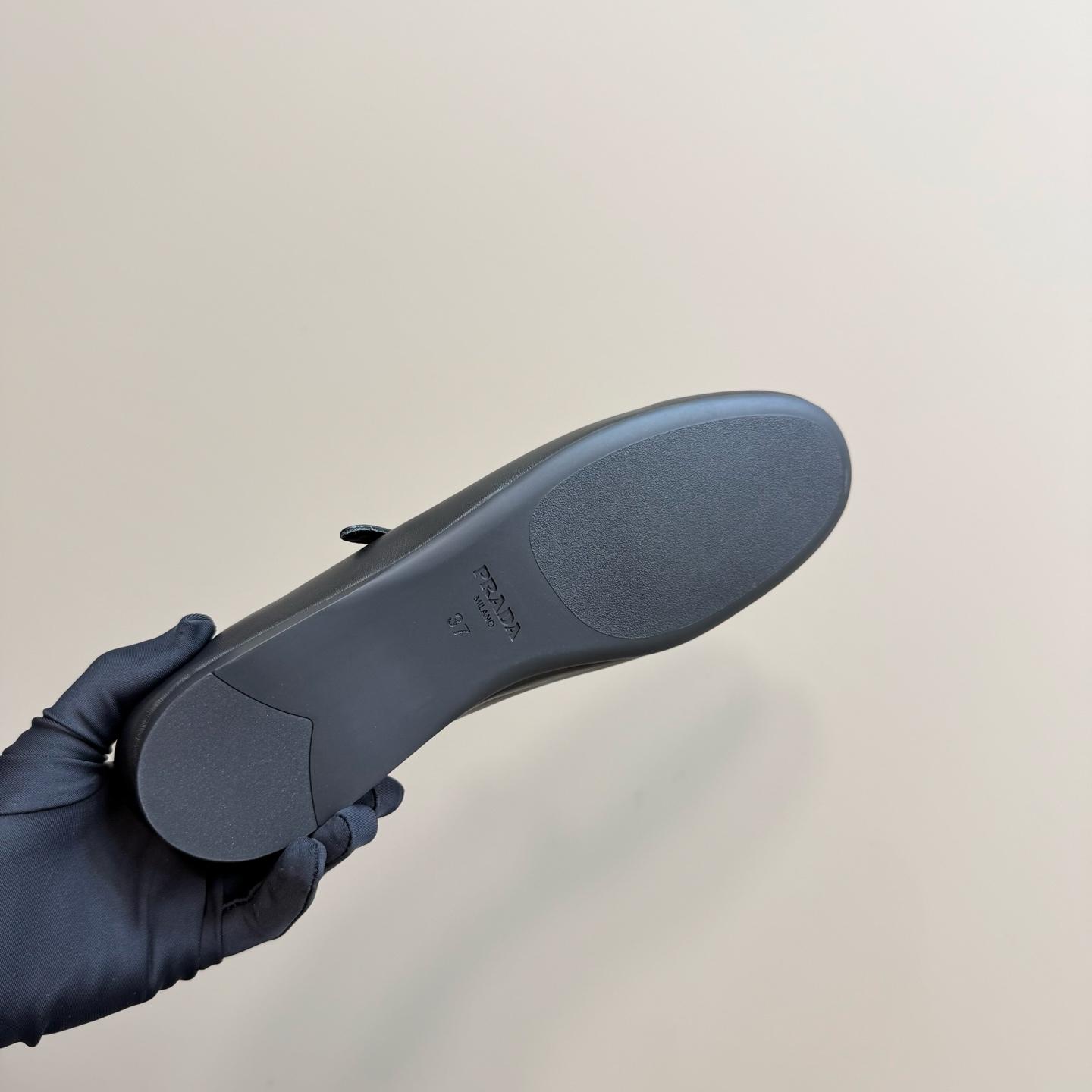 f7e871b8b05b64d4bef21a3fac8a1eec.jpg