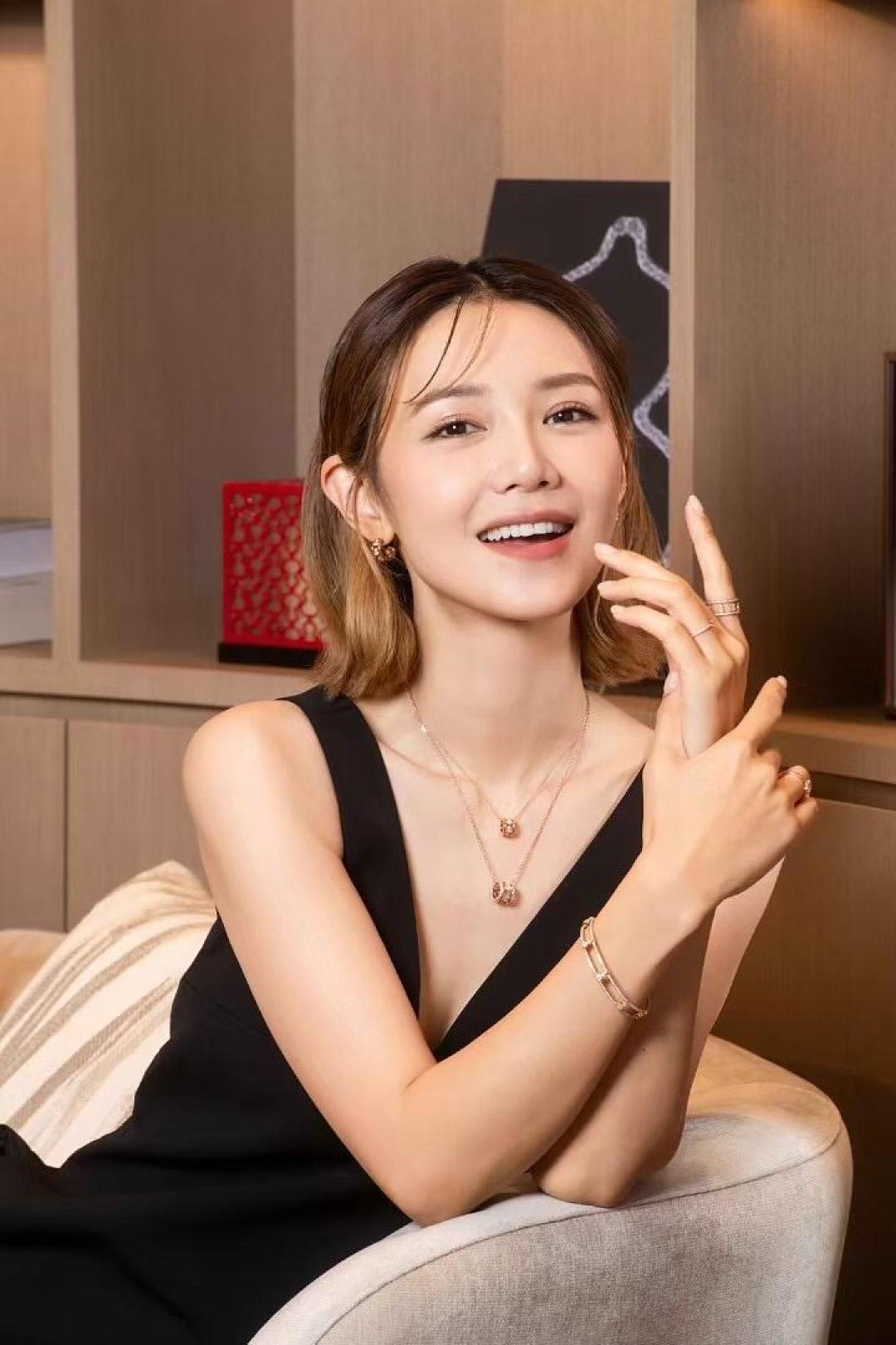 a56cdcd2bf4a0a471544677fce56c1c9.jpg