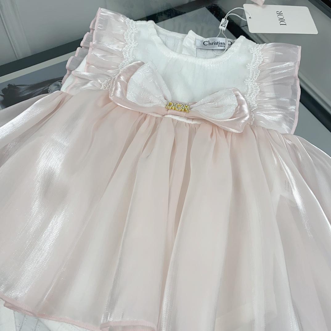 f6ec15130da8a5386140e90db2e70bfc.jpg