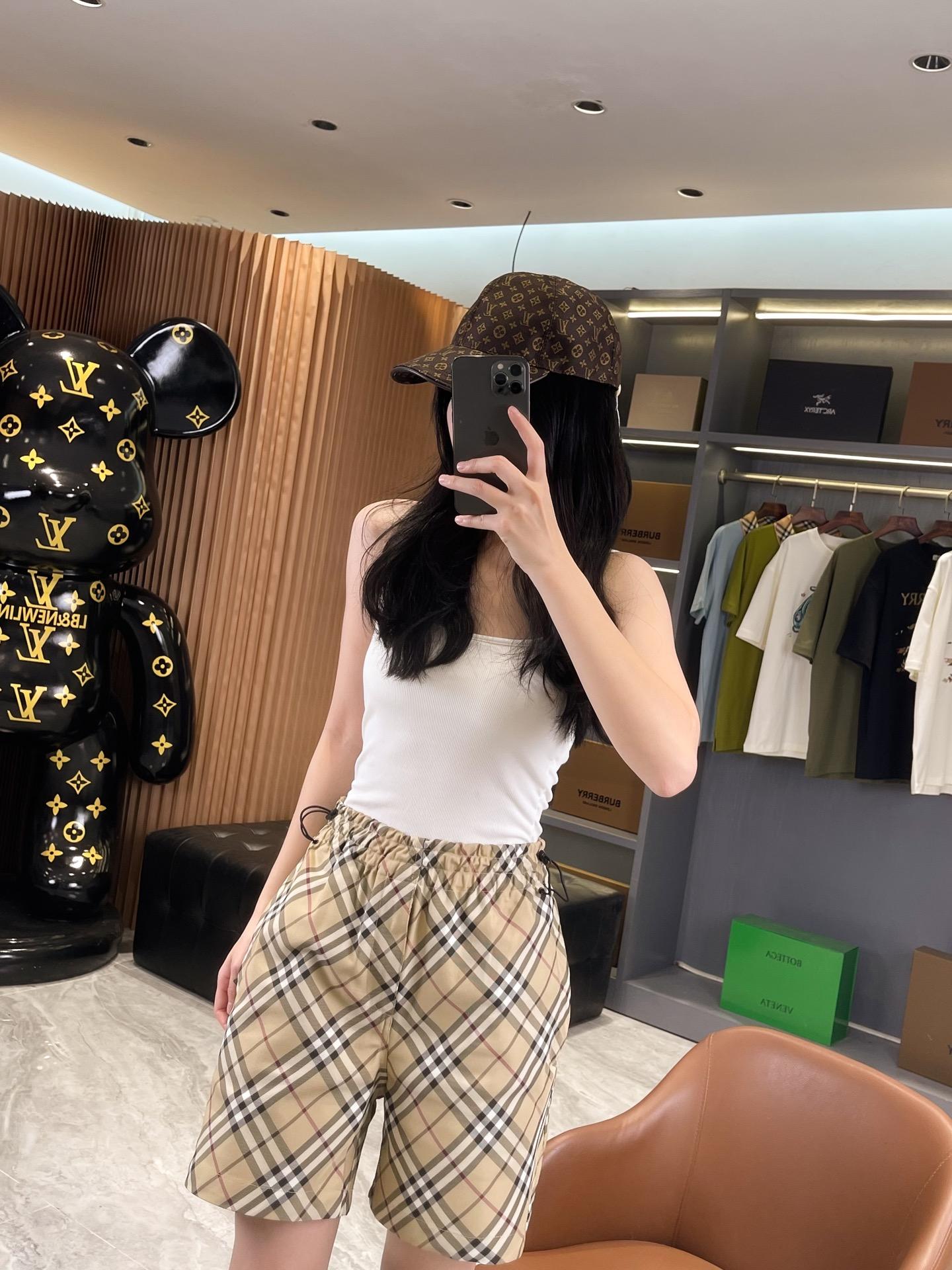 f70918cb7162cb9ca1d5daf266bae41d.jpg