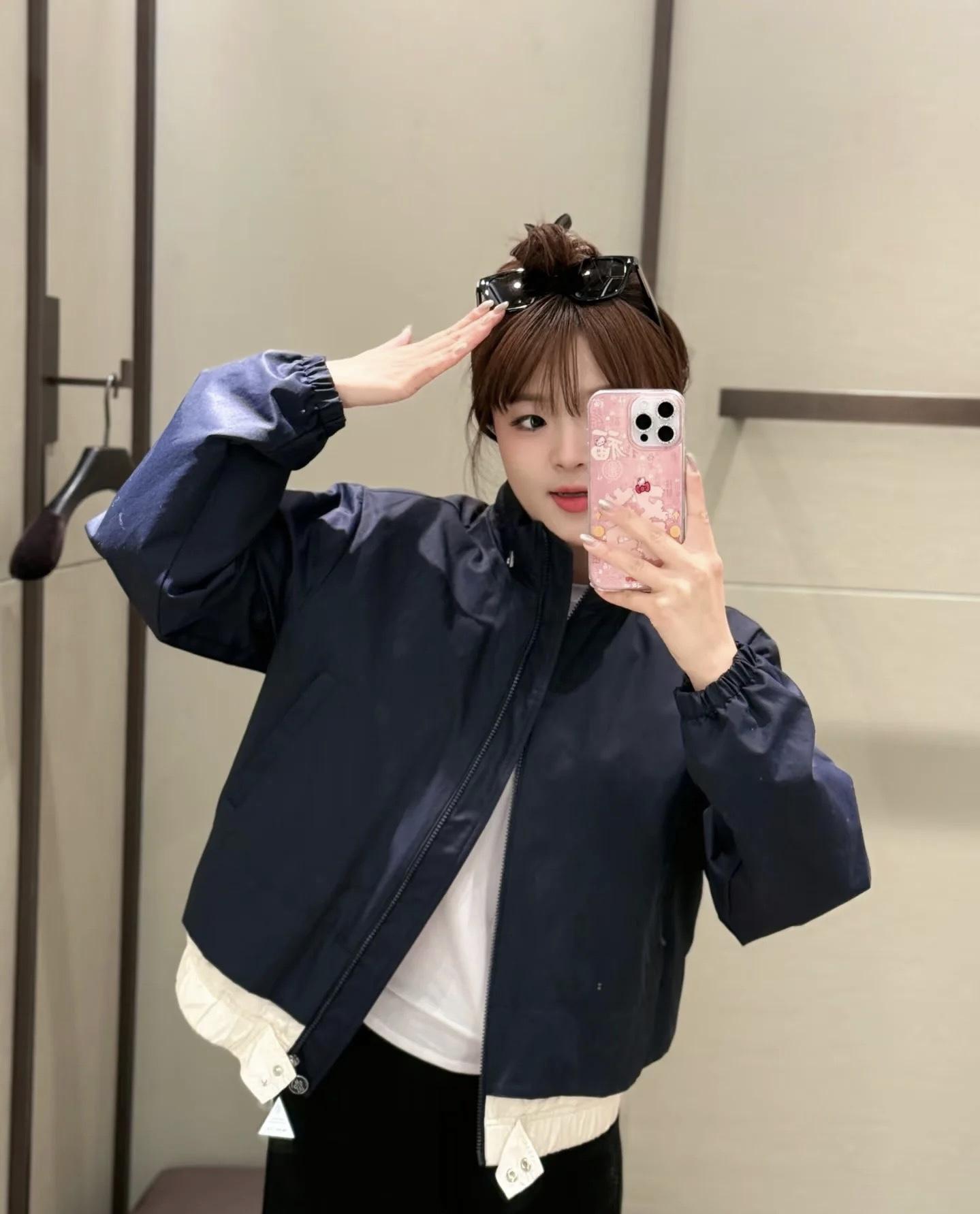 54a28d5881d54df85fe590d1751c8ecd.jpg
