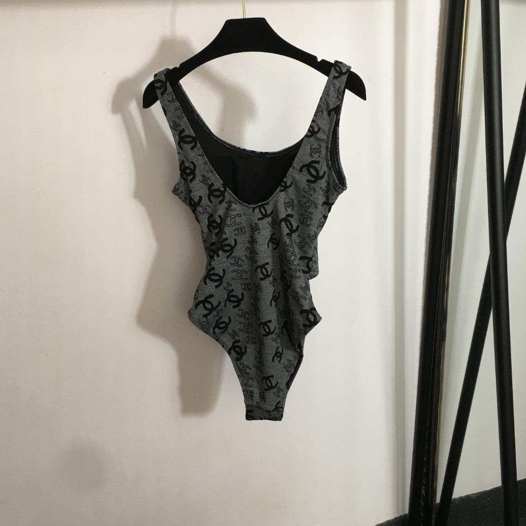 dd77dc302b60bb0956fa73df6a28f53f.jpg