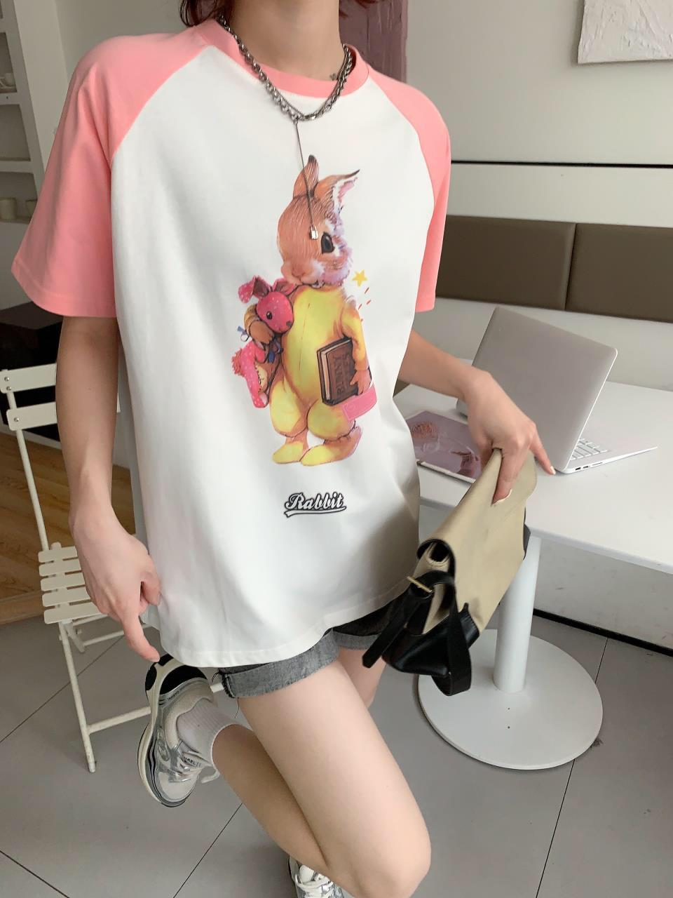 3a51cdd1e8154756d52fcce5f4057231.jpg