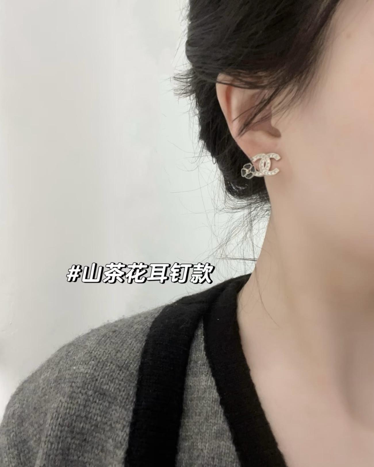 89c656711ab0e84b137cc47a8552fe0a.jpg