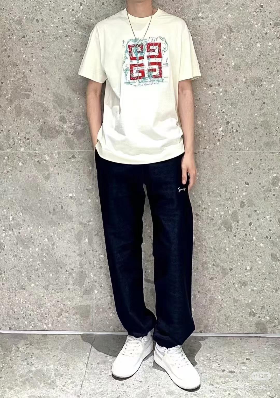cc6b9fcfedf8a047368526630bf3fbbb.jpg
