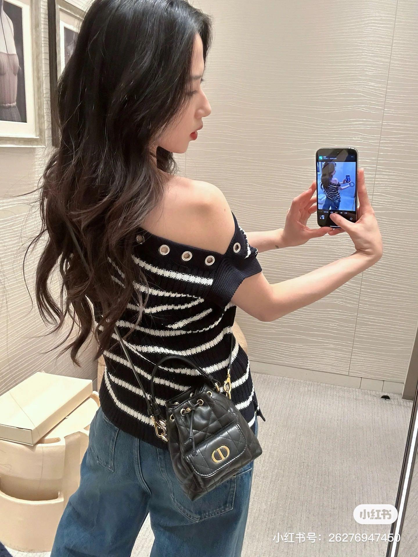 d537a7920777f6daada1bc857255a172.jpg