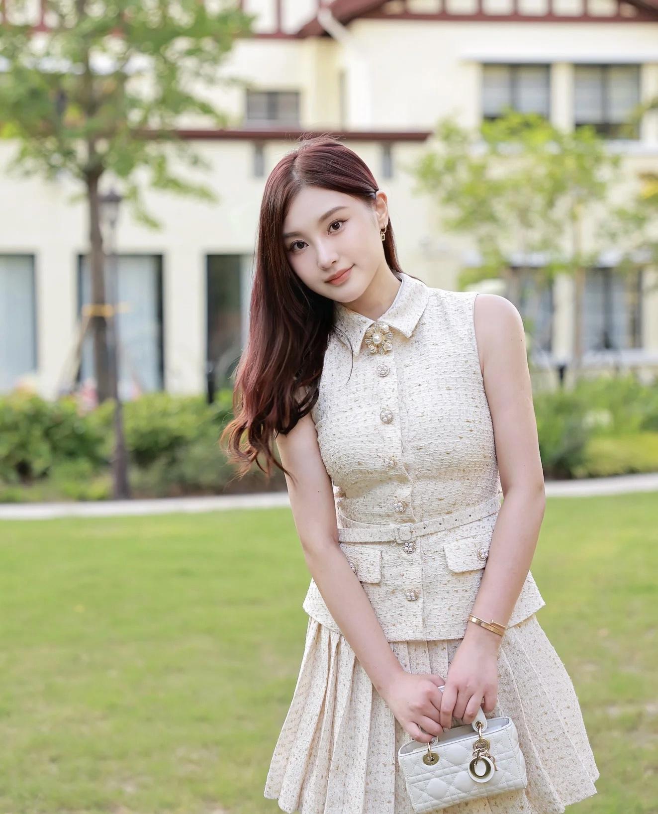 d73b74f0ba806e0839c5aced1c31d167.jpg