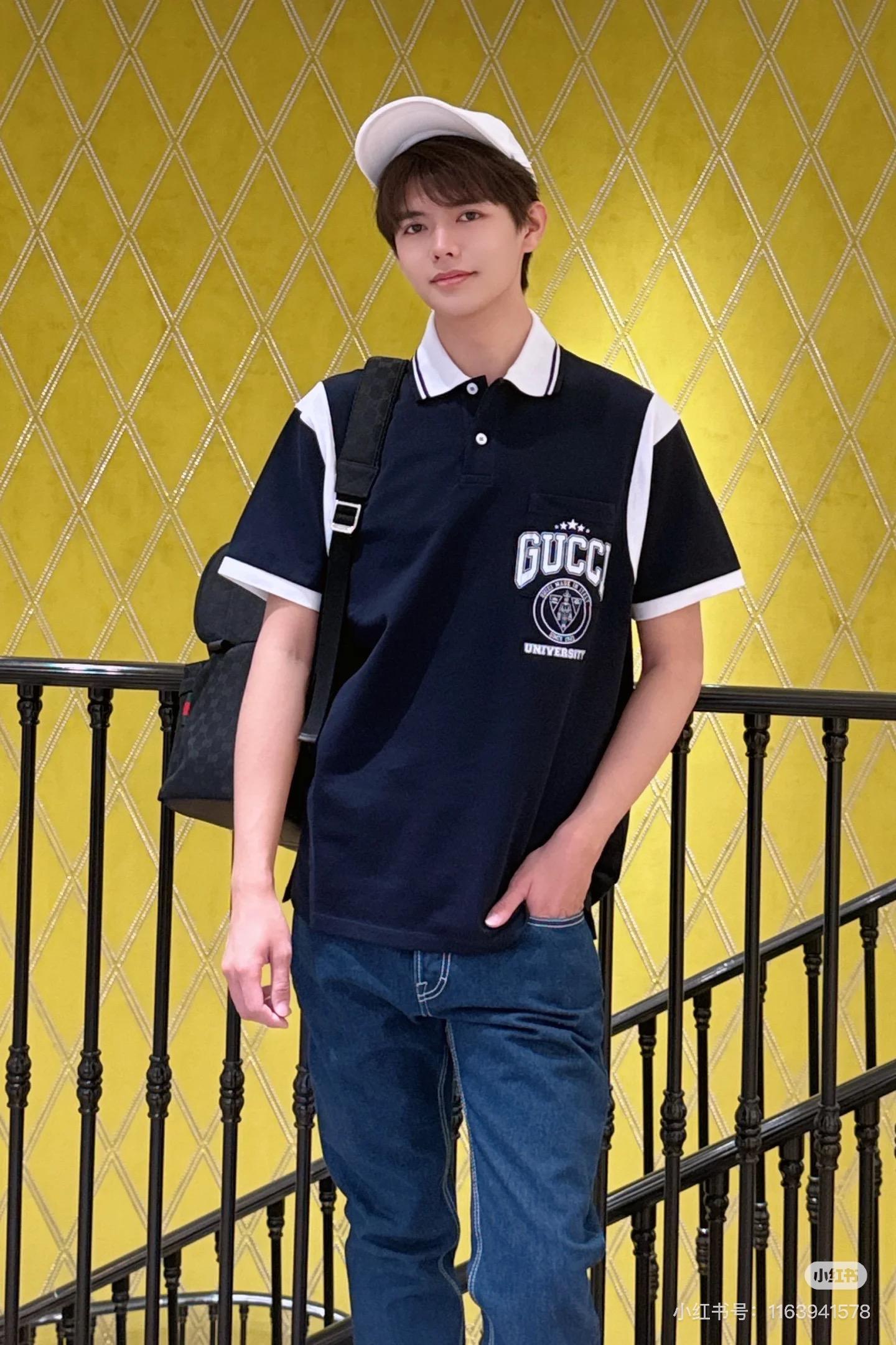 3151c181af358d4c5d3685fbbef5f053.jpg