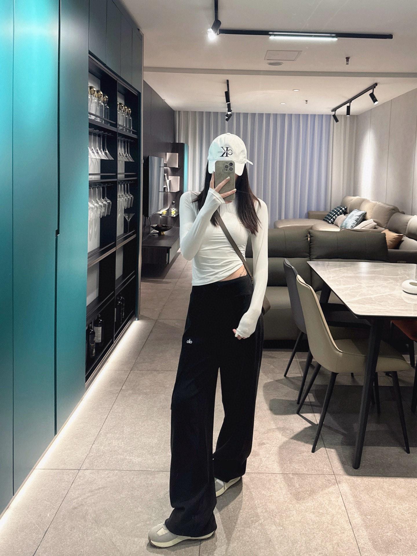 475b5a49a42145efcaccb25958abb8c5.jpg