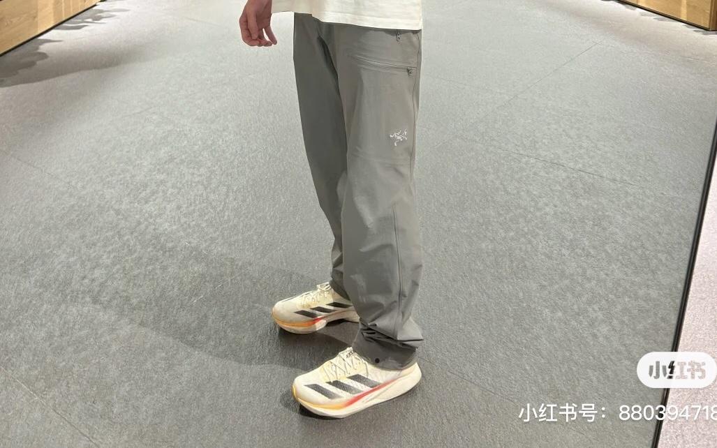 70e7b91af14f9ec4e1bd5cd4e8c42da8.jpg