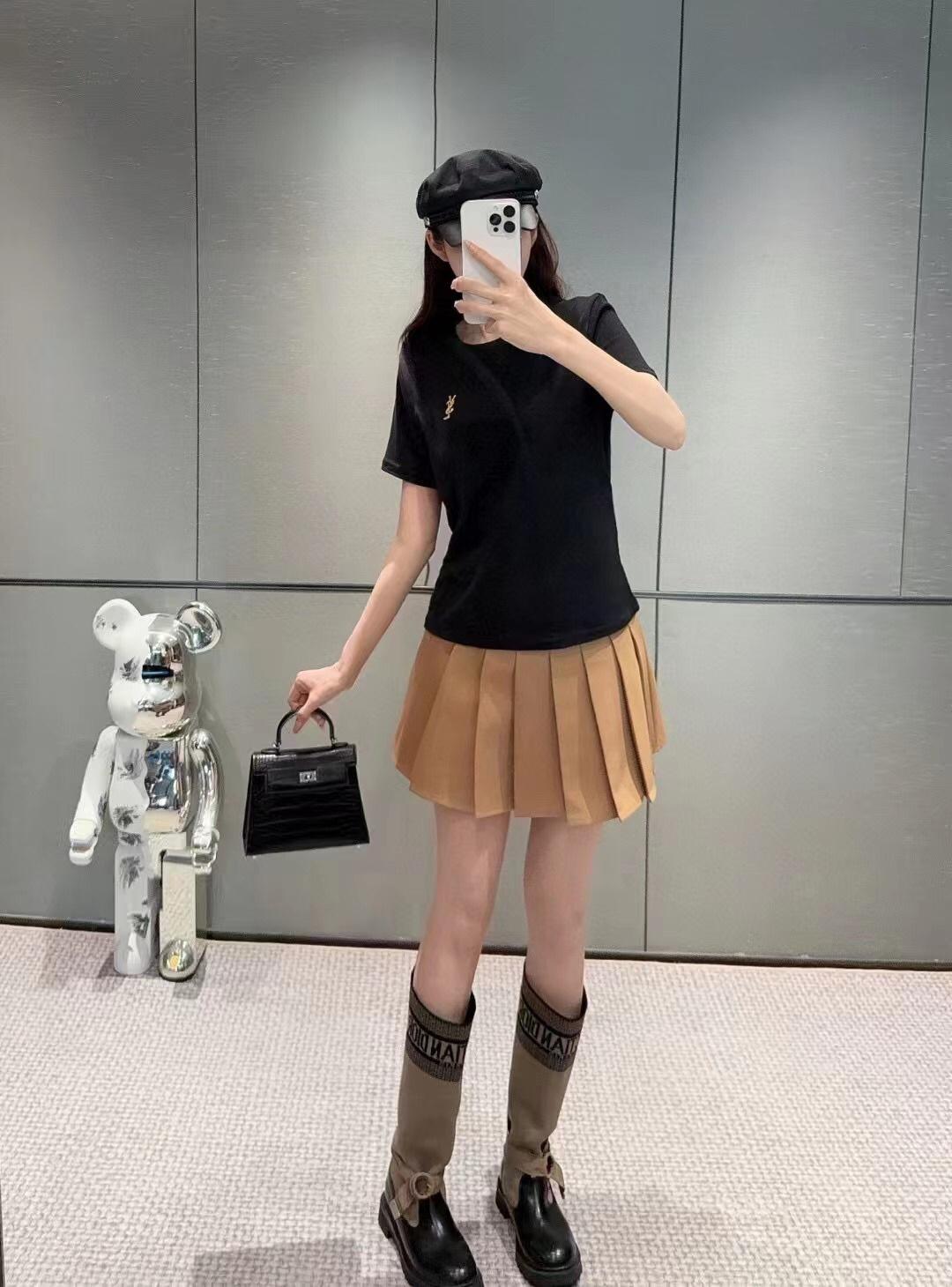 a0e3d63a51ee2e05acb1eda936871f48.jpg