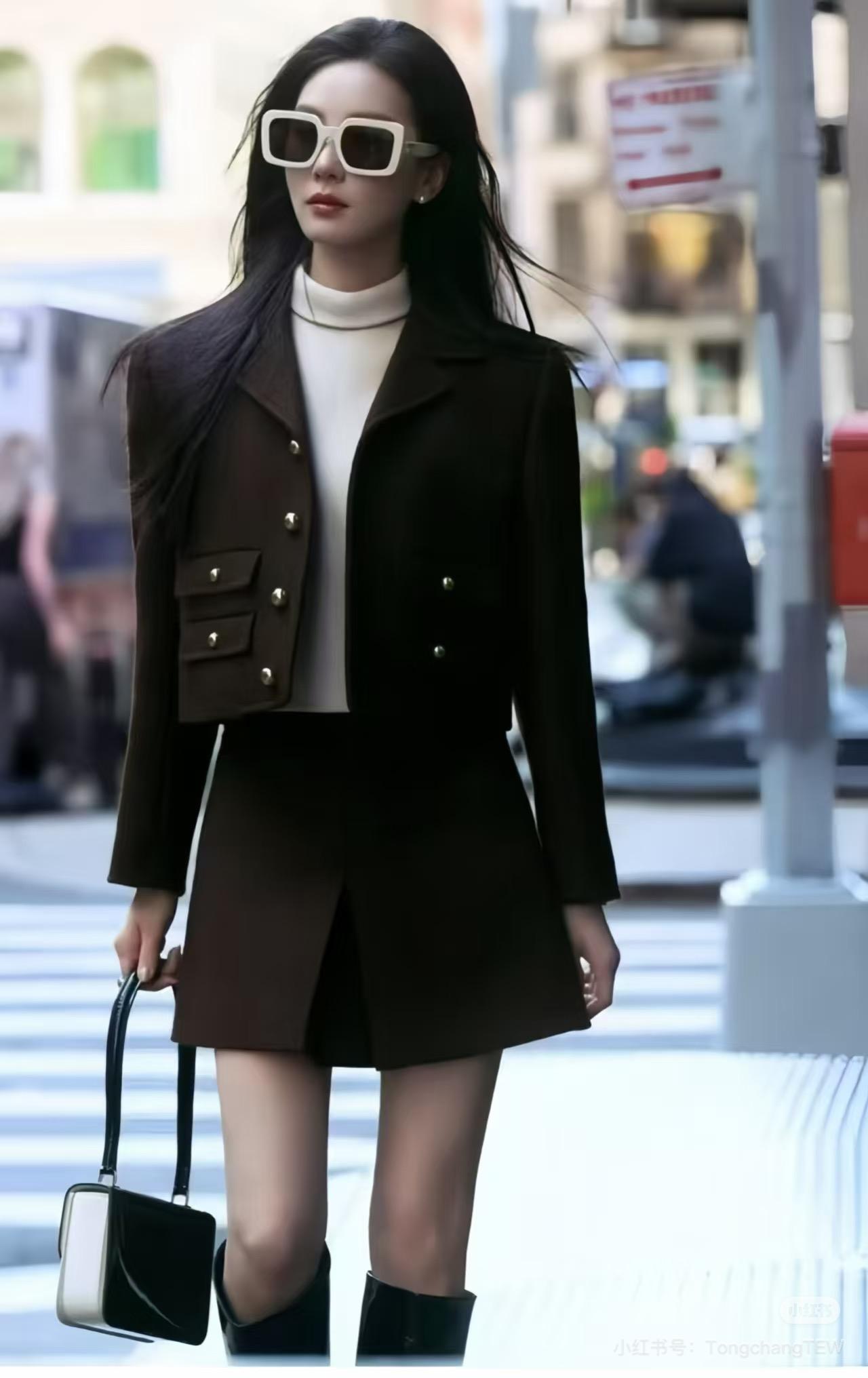 cc4412dc6a2b924b79ce76852353816d.jpg