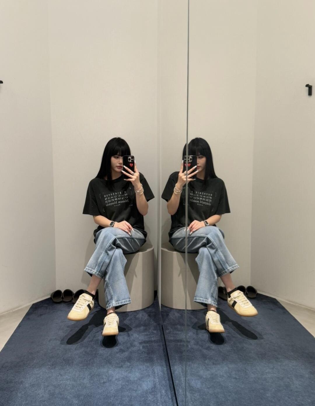 4988b15ea960f1871650b1804cc8a32a.jpg