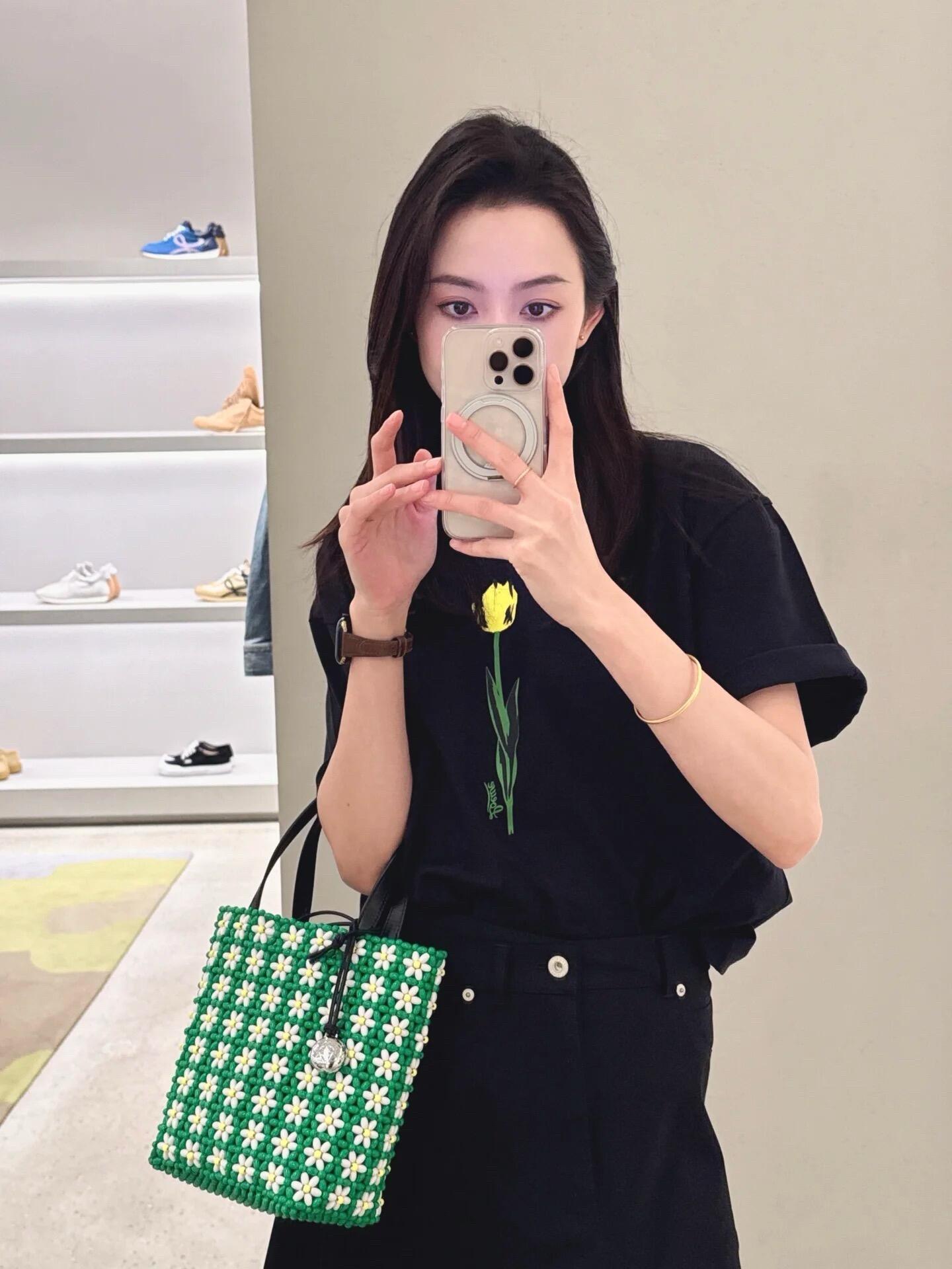 5d74a3184f512a99f3218de3a8a6098a.jpg