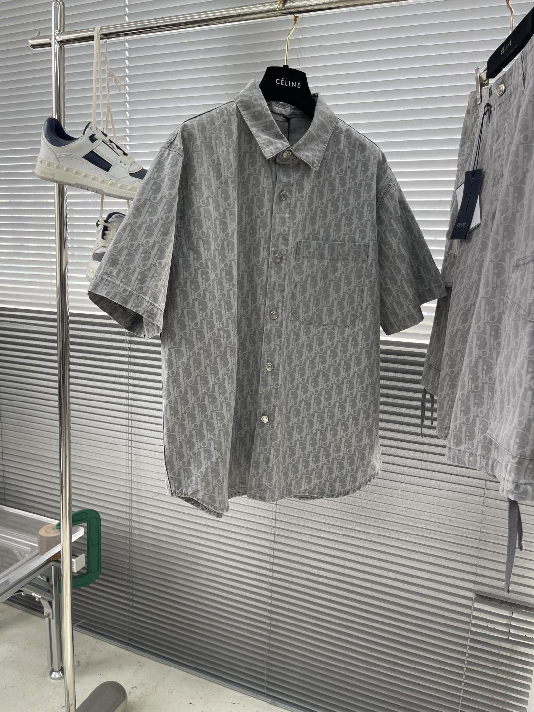 76a834e18c088a6b4dbc3d2707a72815.jpg