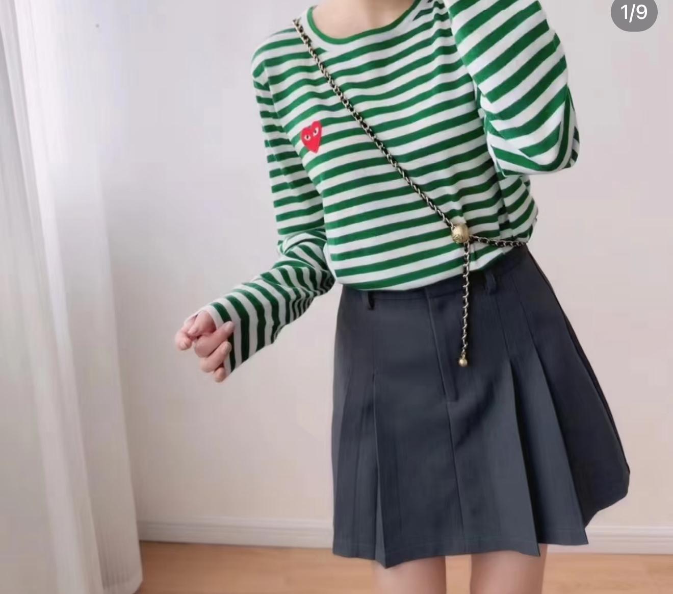 8ff77b0f952f18dc044f17b7e2fff82a.jpg