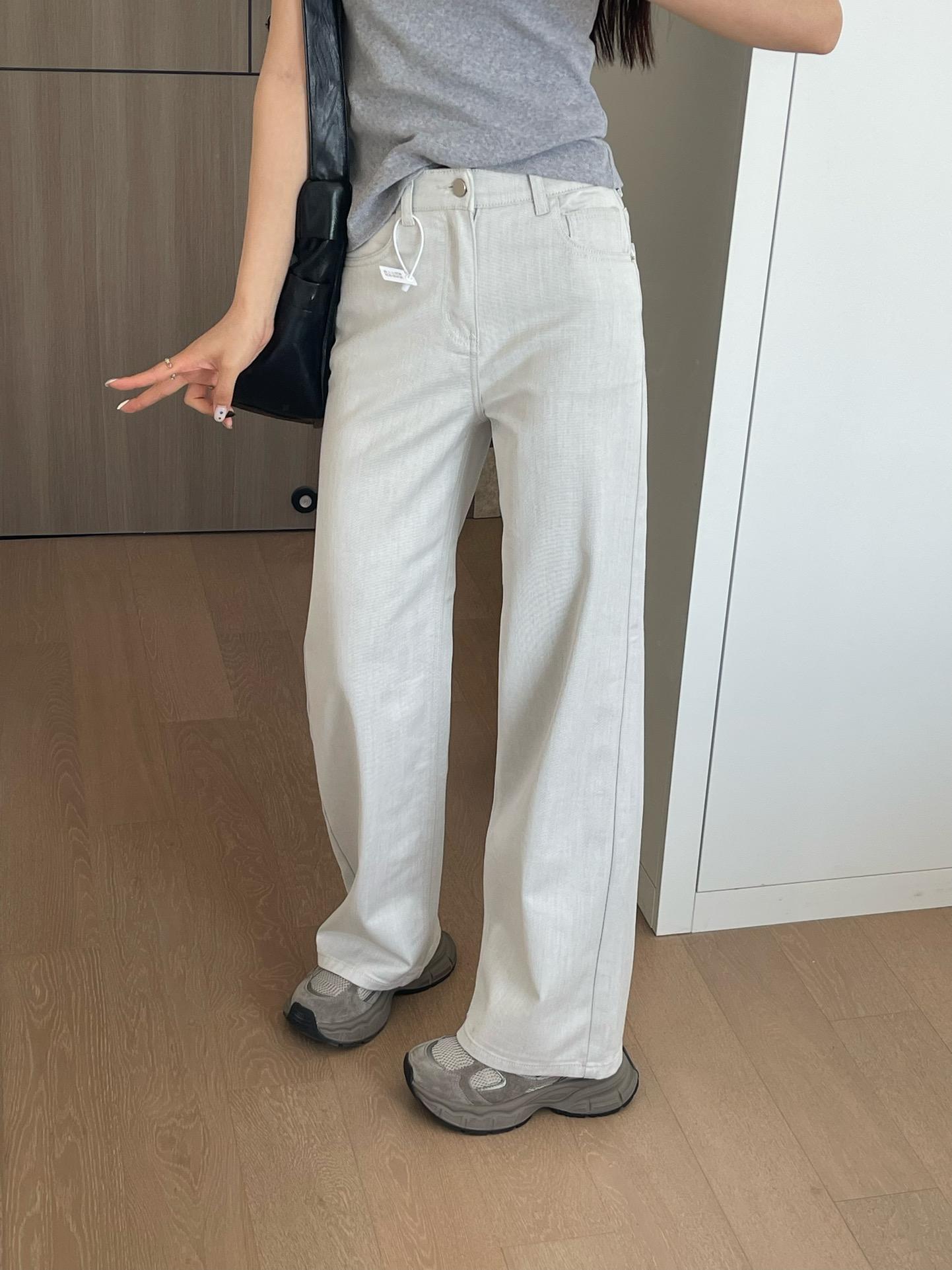 a430e00f8df9358fe87f917b6c2f48a8.jpg